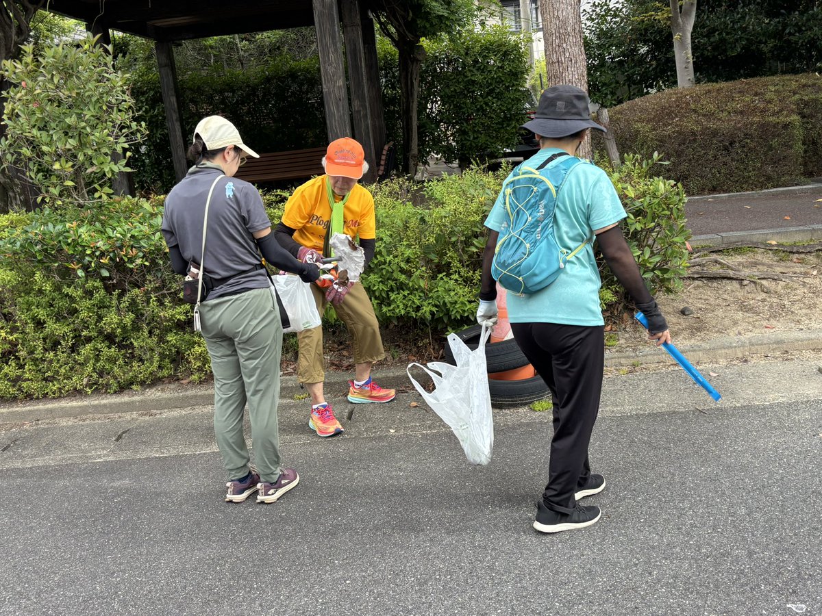ploggingmie's tweet photo. 9月のWorld cleanup  dayプロギング

9/19(土)7:00〜弁天山公園
9/21（祝/月）7:30〜津お城公園
9/26(土)7:30〜ダイセーフォレストパーク
9/27（日）10:30〜四日市ドーム
#プロギング #プロギングみえ  #ジョギング #ランニング #ウォーキング #ゴミ拾い #津市 #四日市 #worldcleanupday #環境 #清掃 https://t.co/RDGL1knWtO
