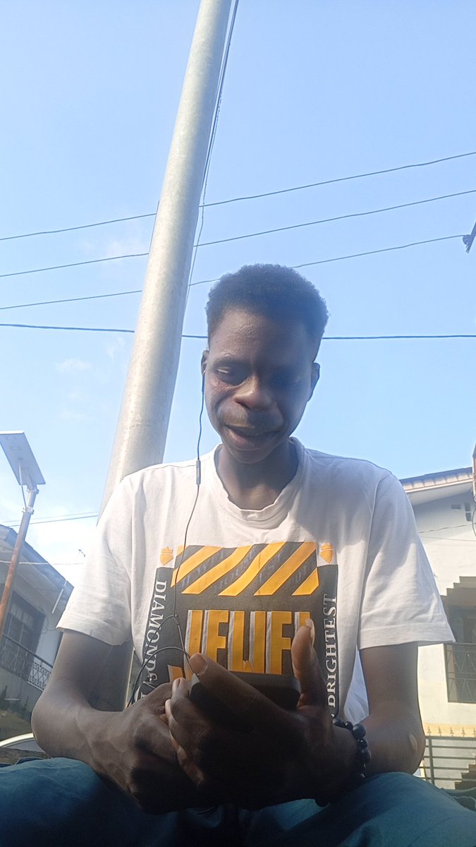 tormilayor's tweet photo. @WaboyaE Wetin the werey eye fund go there https://t.co/RsmU3FdnCS
