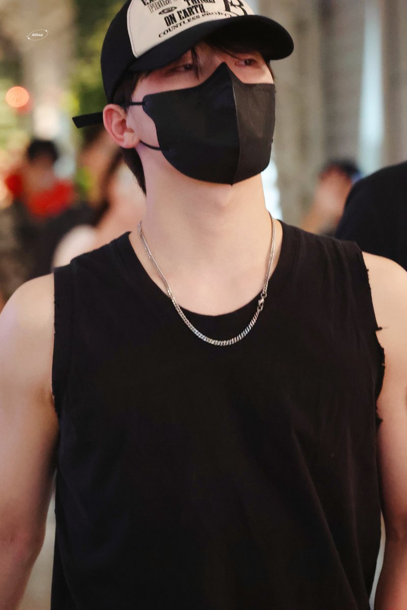 dding_0211's tweet photo. 260914 KHH

#디노 #DINO #이찬 #ディノ
#세븐틴 #SEVENTEEN https://t.co/bhnRR5OjnI
