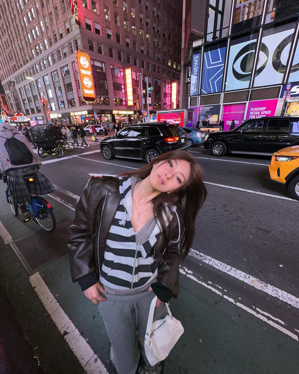 willianubaldo's tweet photo. Hi friend! 🌈 Today is a great day because every small step matters, and you’re doing amazing. 🌟
yyhZB https://t.co/KFPBLEEMsQ