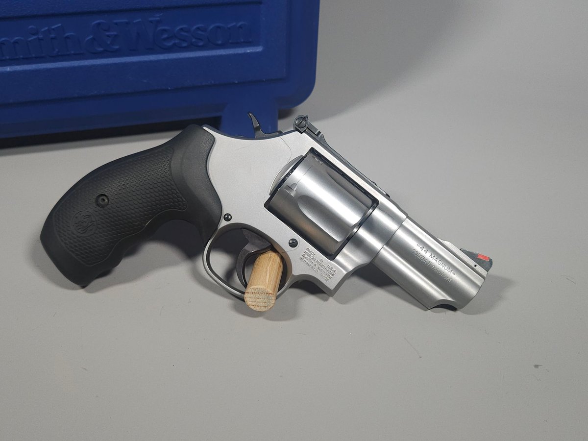 Hvgun835's tweet photo. If you're doing any big game out-of-state hunting this year, you may want to look at getting a new sidearm for bear defense, check out this Smith &amp; Wesson 69 Combat Magnum 44 at High Velocity Gunworks. https://t.co/N6mx8E0Ubj