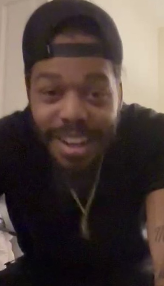 PatBarnhardt86's tweet photo. This man is infecting women with a venereal disease, he also has a domestic violence charge. Be safe. #Maryland #Baltimore #GlenBurnie #Hyattsville #Halethorpe https://t.co/1jtLioXh9S