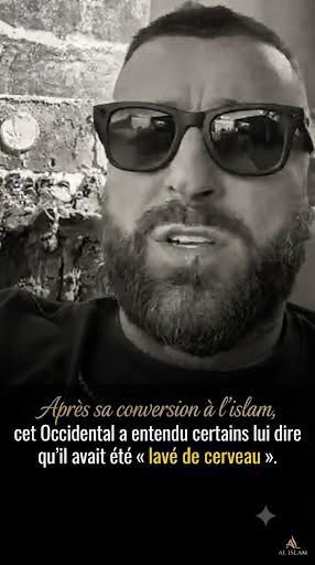 TFilastin's tweet photo. Après sa conversion à l'islam, cet Occidental a entendu certains lui dire qu'il avait été « lavé de cerveau ».
Voici sa réponse
«« J'ai été "lavé de cerveau" pour devenir musulman. Lavé de cerveau pour donner l'aumône, lavé de cerveau pour respecter mes parents, lavé de cerveau pour nourrir les pauvres, lavé de cerveau pour prendre la responsabilité de mes erreurs, lavé de cerveau pour prier pour les autres, lavé de cerveau pour éviter l'alcool et les drogues, lavé de cerveau pour contrôler ma colère, lavé de cerveau pour vouloir pour mes frères ce que je veux pour moi-même, lavé de cerveau pour pardonner aux gens.
Alors oui, si devenir plus aimable, plus généreux, plus respectable, plus responsable, plus discipliné signifie que j'ai été lavé de cerveau, alors oui, j'ai été lavé de cerveau pour devenir un meilleur homme. »»
Par :AL ISLAM