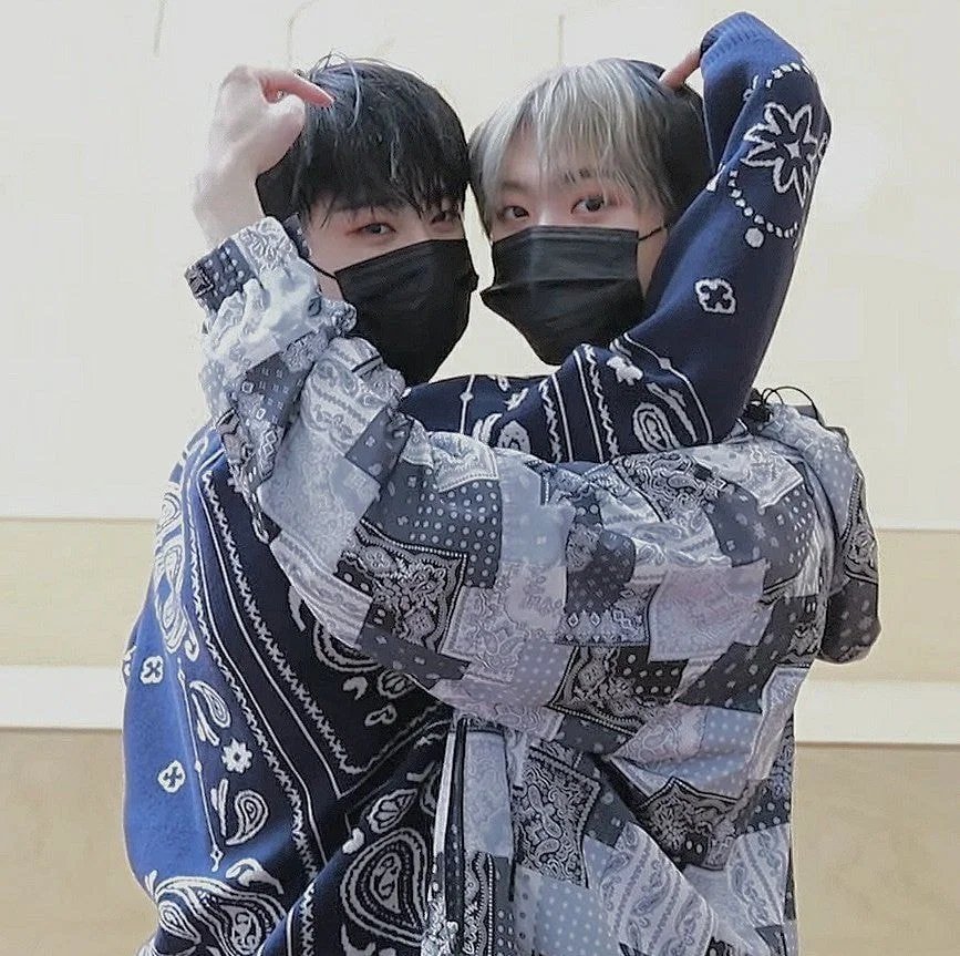 dzchen0's tweet photo. 단하유
최강유닛 

#문빈 #윤산하
#MOONBIN #YOONSANHA
#딴콩_데뷔6주년_축하해 https://t.co/ZzQUUflu6A