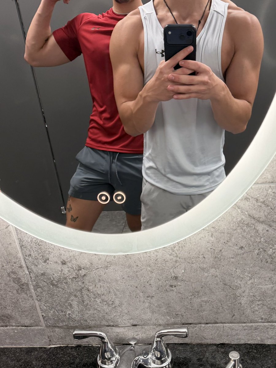 Str8GoonMaster's tweet photo. You can pick one… or both 👀 https://t.co/cTucODKP0u