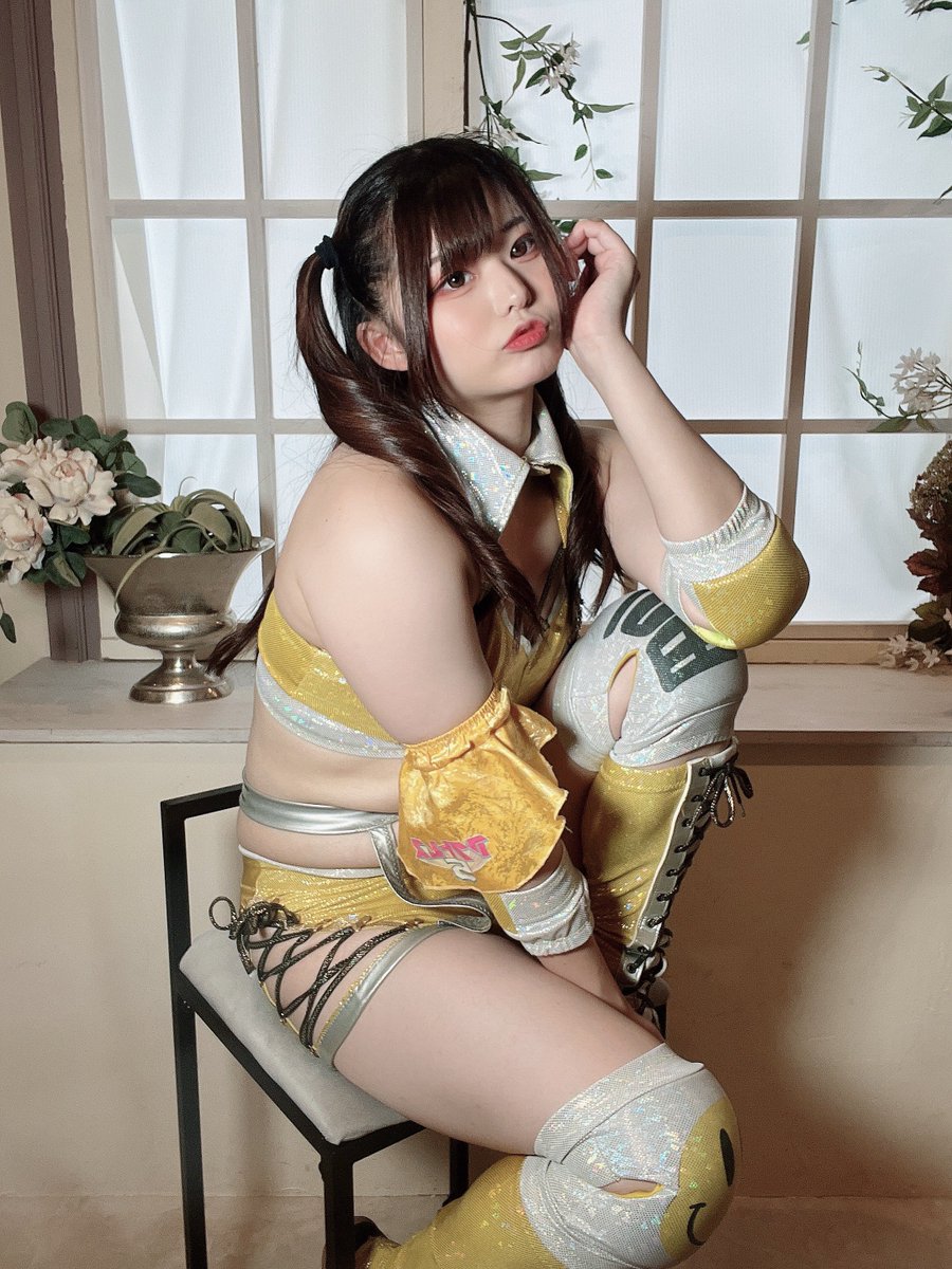 kana_yahuku__'s tweet photo. AWG VICTORIA TOURNAMENT🕊️
ポイントマッチは自分の努力・運、お客様にどれだけ愛されてるか、そんなこんなで勝敗が決まる"""ガチ"""の試合です
ベルト戦に向けて動員や物販を頑張るんじゃ、防衛なんて出来ないから。私は、普段からの行いが反映されるものだと思ってます。
#アクトレスガールズ https://t.co/H9PDjY6hqm