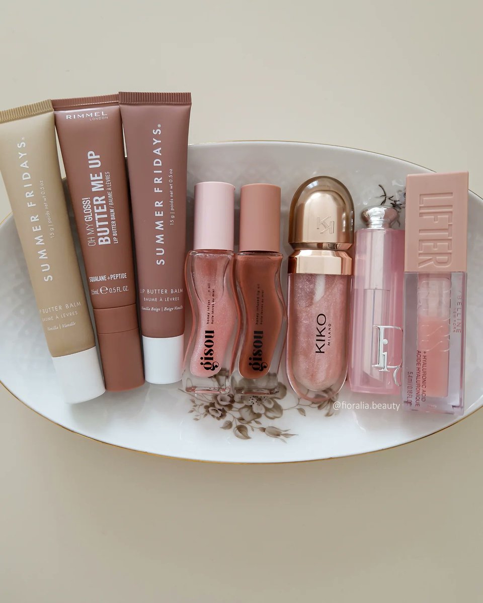 iiiibrahem's tweet photo. Nude lips on repeat

Products
• Summer Fridays Vanilla
• Rimmel London Latte
• Summer Fridays Vanilla Beige
• Gisou Watermelon Sugar
• Gisou Sticky Toffee
• Kiko Milano 41 Rosy Glares
• Dior Beauty 001 Pink
• Maybelline Ice

What’s your https://t.co/S66X1wOPo7