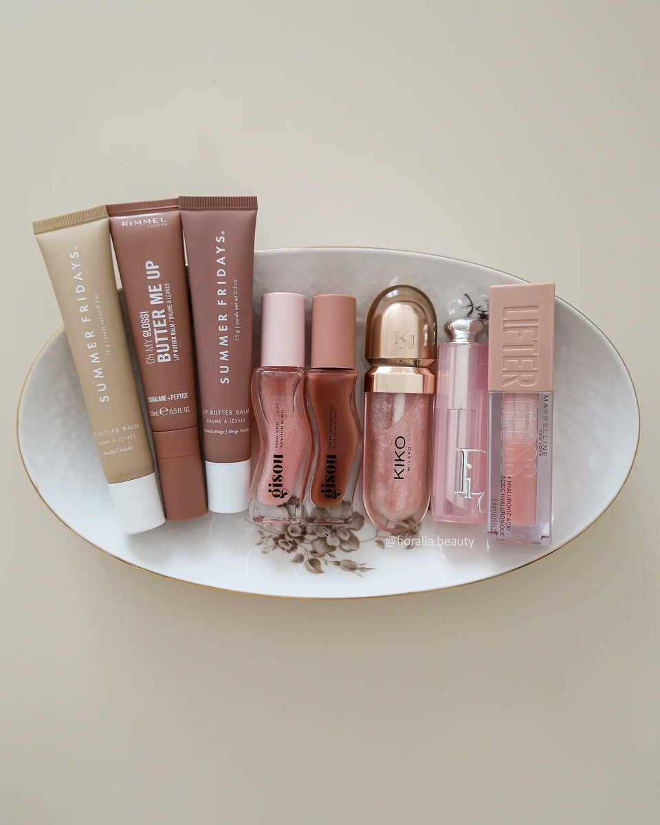 iiiibrahem's tweet photo. Nude lips on repeat

Products
• Summer Fridays Vanilla
• Rimmel London Latte
• Summer Fridays Vanilla Beige
• Gisou Watermelon Sugar
• Gisou Sticky Toffee
• Kiko Milano 41 Rosy Glares
• Dior Beauty 001 Pink
• Maybelline Ice

What’s your https://t.co/S66X1wOPo7