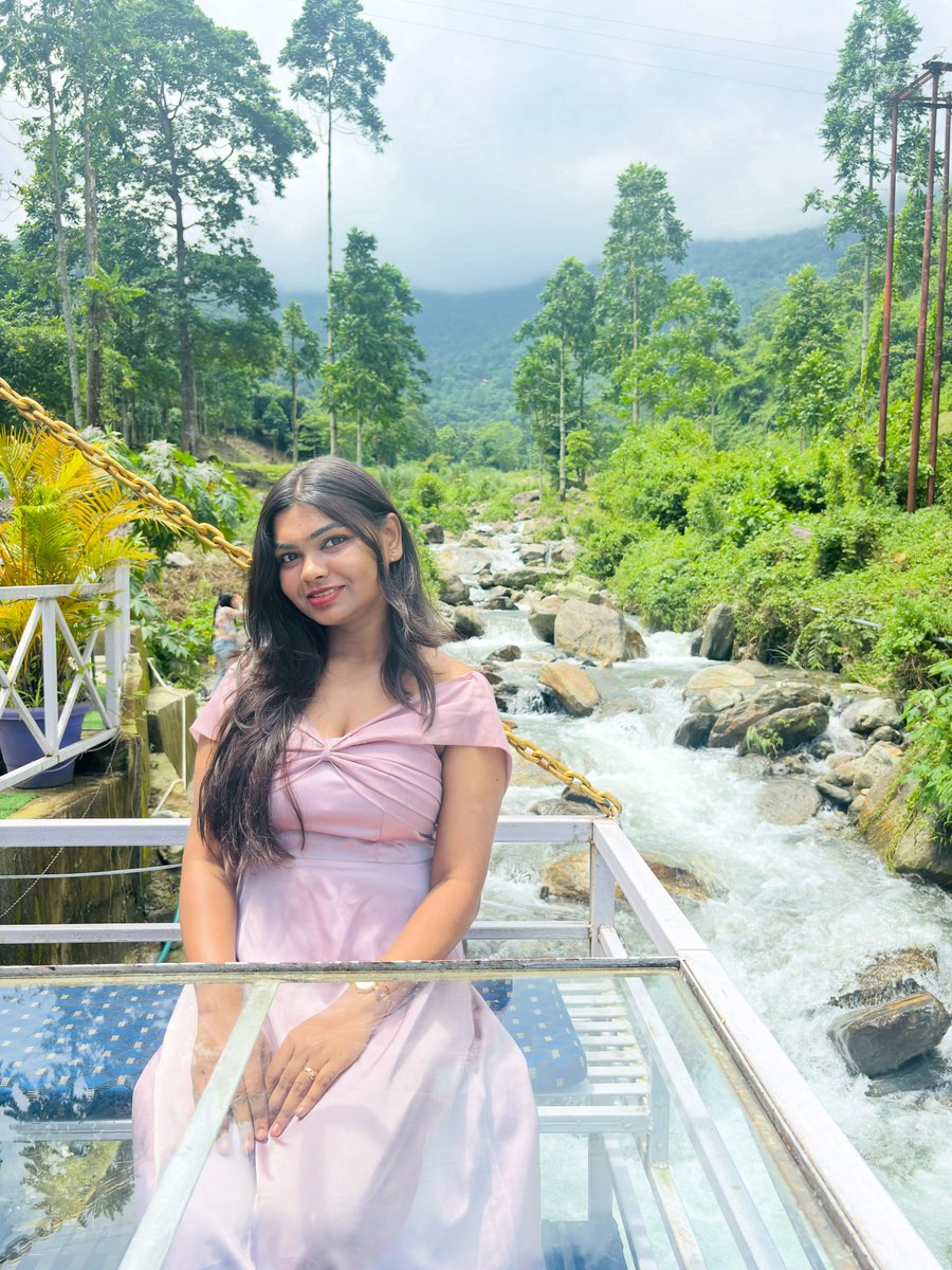 ada_ahin's tweet photo. Always a mountain person. What do you prefer: mountains or the beach? https://t.co/ViZfIKX6x0