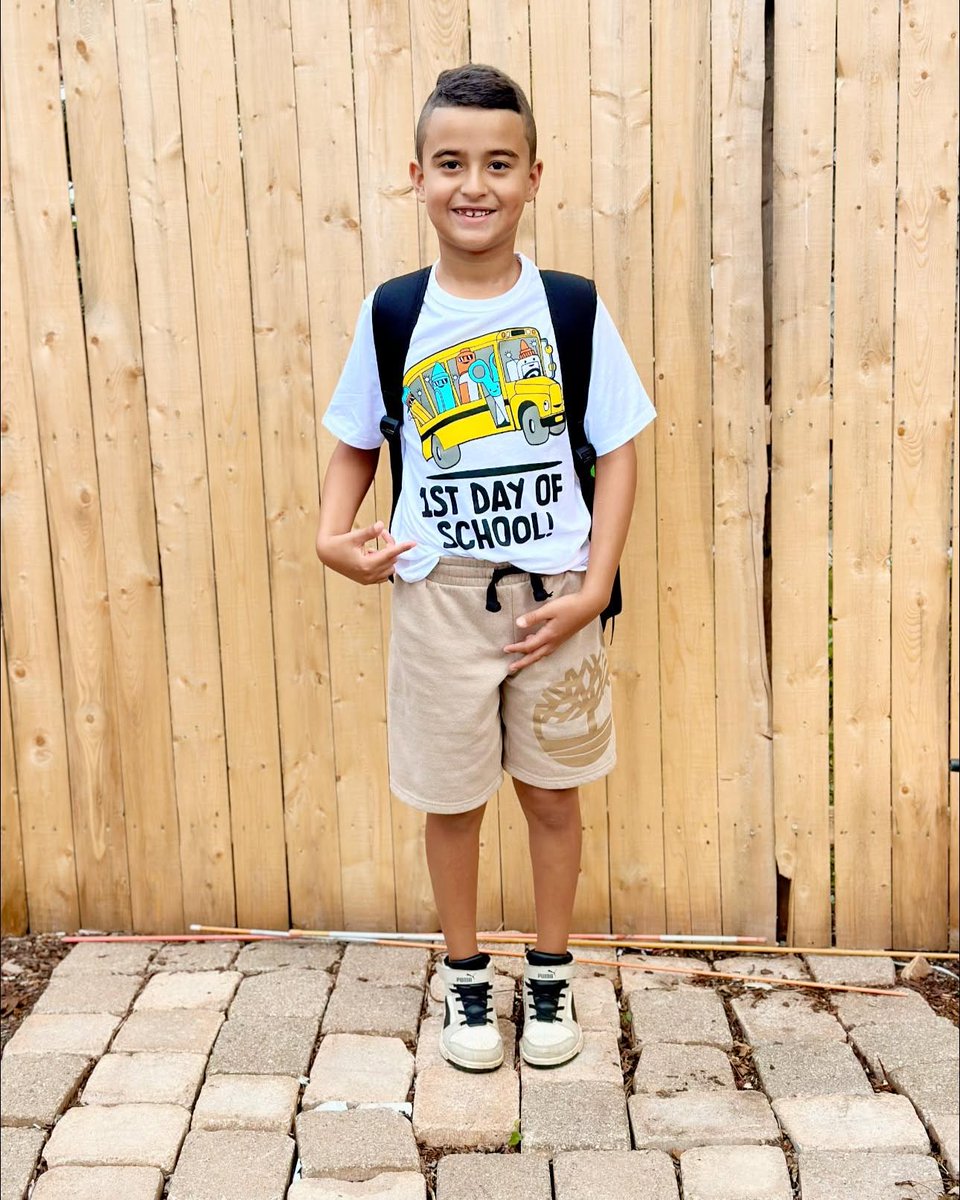 _RaFaeel_Ri's tweet photo. Happy 1st Day of School, my love! Súper orgullosa de ti. Dios te cuide y te bendiga en esta nueva etapa de 2. º grado. Te amo, mi bebé. https://t.co/ie3q7XJ30U