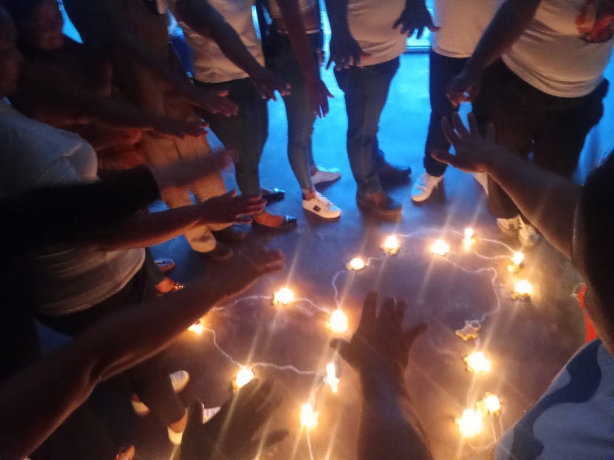 VenteSucre's tweet photo. 🧵#Hilo || Unidos en Oración🙏🏻🕯️: Nuestros municipios hoy elevaron sus oraciones por la liberación de todos los presos políticos y de Venezuela. 

📸Valdez: https://t.co/TKBXHlIutQ