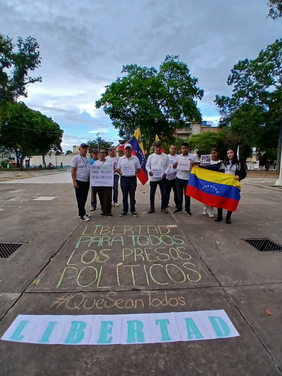 VenteSucre's tweet photo. 📸 Bermúdez: Desde Carúpano exigimos la liberación de todos los presos políticos. https://t.co/cEZIAYdKaO