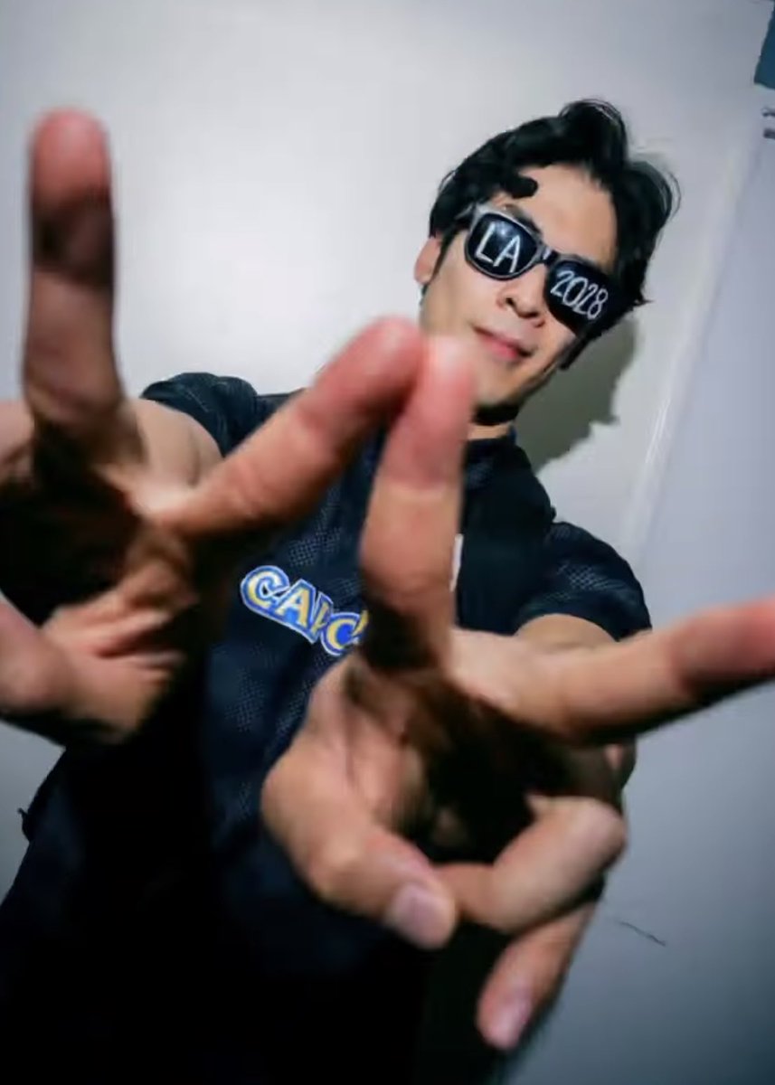 kumadimple's tweet photo. coolest ever https://t.co/c8UYxpDBZA