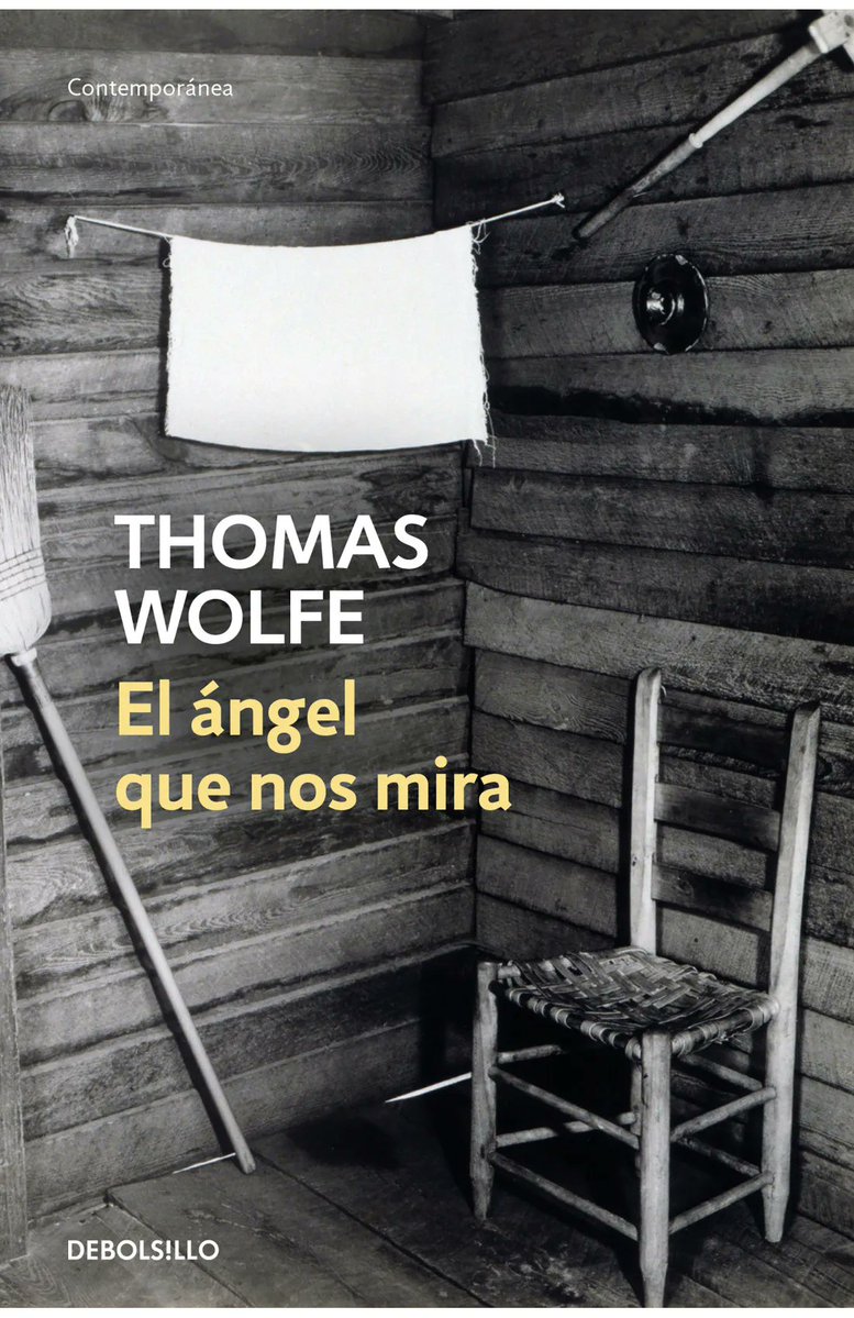 Mazarbul1's tweet photo. Monumental novela sureña de formación, escrita con una prosa excelsa, poética y existencialista como pocas. Descubrir a Wolfe es como encontrar un mundo nuevo. De esos escritores que te reprochas no haber leído antes, haber vivido sin conocer su obra 🙏.
Leed a Thomas Wolfe ✍️. https://t.co/UIzl6GGmUE
