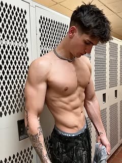 AustinBrowrrkc's tweet photo. i built it, so take that disclosure with the post. https://t.co/eZuYo8ERas