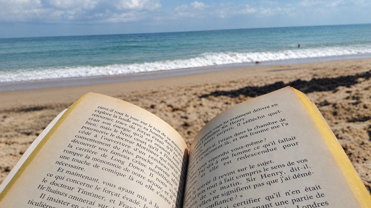 muunkaa's tweet photo. La plage au mois de septembre,  mamayyy 😋 https://t.co/sn8Mbd0bo0