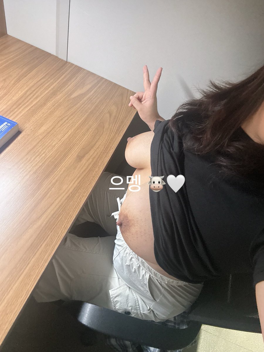 umming_'s tweet photo. 신청해주신 스카 왔습니당 👅 
오늘은 으멩 공부하는 날 ! 100명팔 감사해용 🩷
이따 추첨 하도록 하겠습니당

#섹트 #야노 #젖소 #스카 #신청 #실시간 https://t.co/hD8nN0lZEq