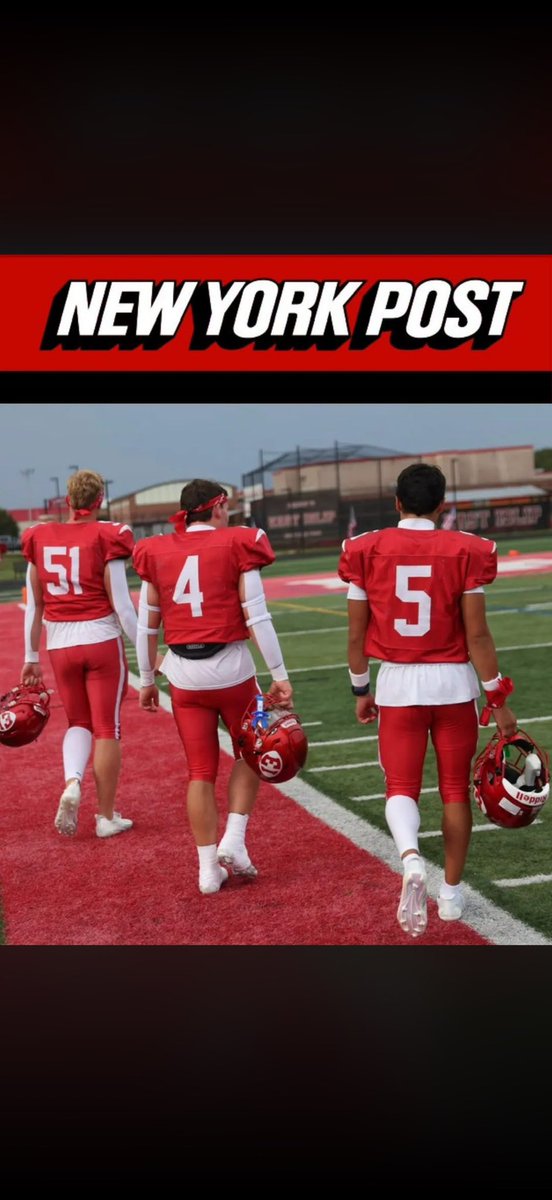 51kevoX's tweet photo. Week 1. #RedBandanas
A night to remember for so much more than football.On the 25th anniversary of 9/11, we had the honor of remembering #WellesCrowther and all those we lost that day. Grateful to be part of a night that meant so much. 43-3 win for EI!
#RedBandana #NeverForget 🇺🇸 https://t.co/vWosN9lRVN