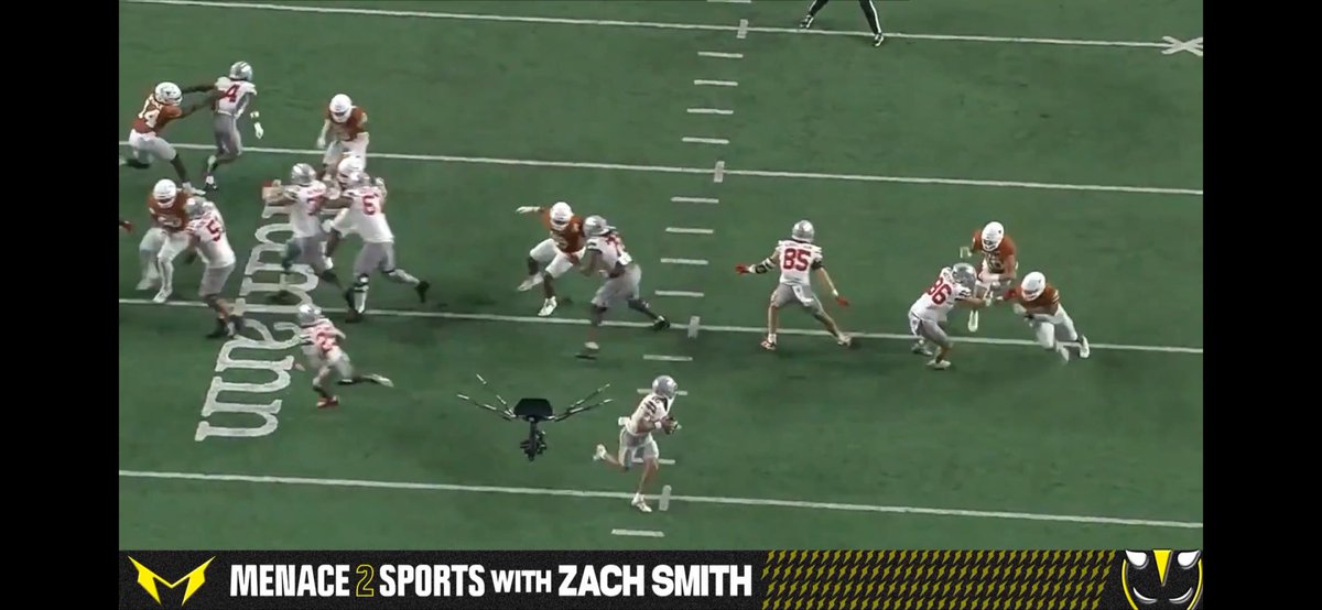 OSUVault's tweet photo. So did Bennett Christian just decide not to block this play? https://t.co/kNxeA7gj1a