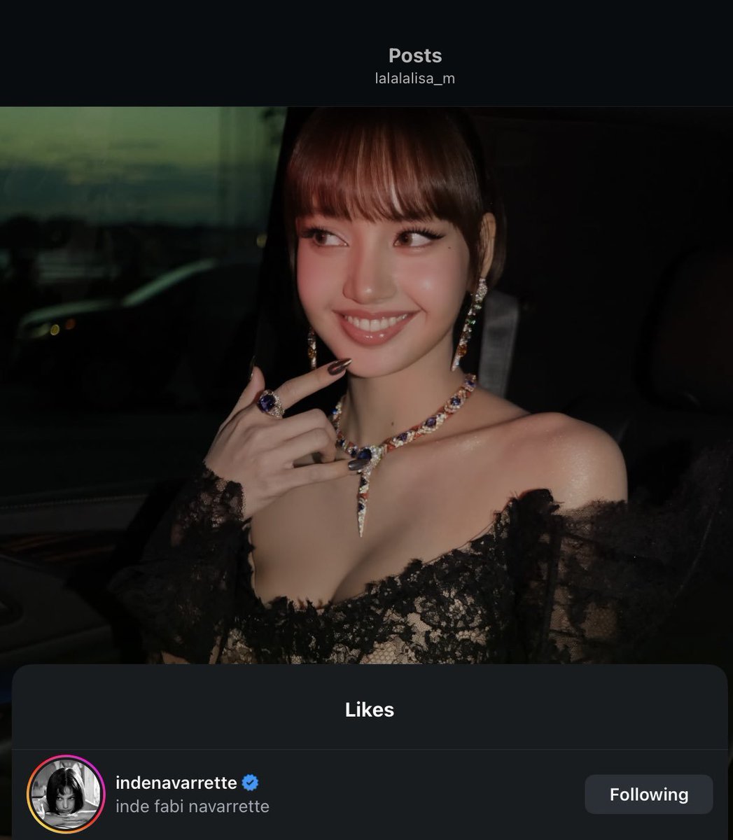 Mitrochondria_P's tweet photo. ใช่ค่ะ เรื่องเหล่านี้เกิดขึ้นภายในสัปดาห์เดียว เมื่อ #LISA ไป New York

- ทักทายร่วมงาน Bulgari กับ Dua Lipa และ Anne Hathaway
- ทักทายร่วมปาร์ตี้หลังงาน Bulgari กับ Hudson Williams
- จัดงานปาร์ตี้หลังรอบปฐมทัศน์ 'ALWAYS LALISA' แล้วพบ(ม่วนจอย)กับ Chase Infiniti 
- Inde Navarrette ไลค์โพสต์ล่าสุดของลิซ่าใน IG 

มากเลยค่ะ นี่มันเหลือเชื่อมาก! แบบเหมือนว่าคุณกำลังเป็นที่รู้จักมากขึ้นในวงการนี้เลยนะคะ ใช่ไหมล่ะค้ะ!!