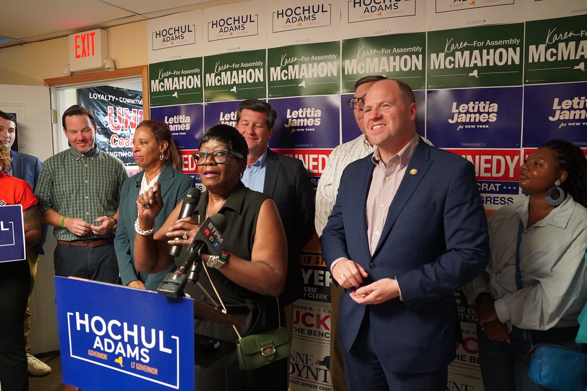 nydems's tweet photo. .@KathyHochul, @AdrienneEAdams, and Mayor Sean @RyanforBuffalo were joined by leaders across Western NY this weekend to open our new field office in Buffalo. Together, we’ll help elect Democrats up and down the ballot and take back the House in November. https://t.co/1FDzYeLniS