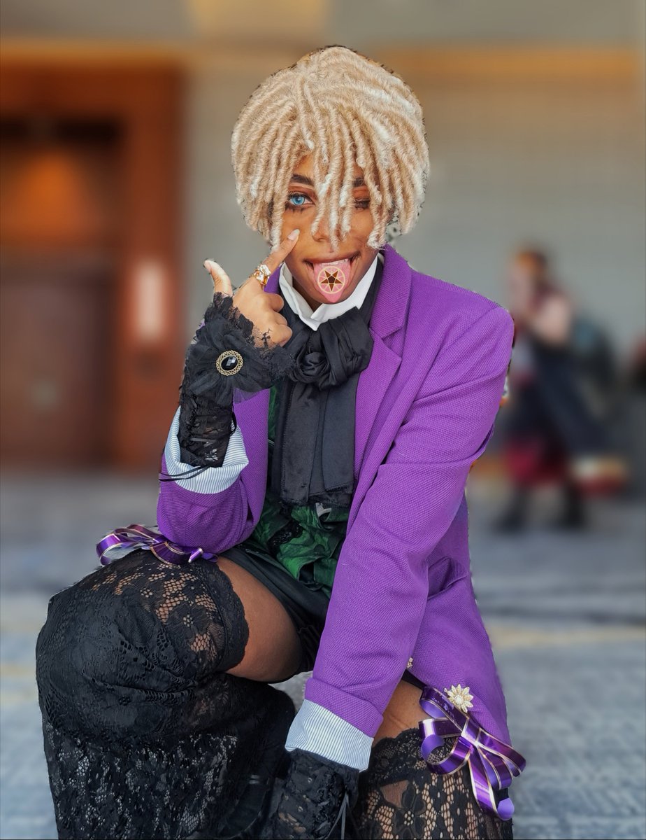 riverrmintyy's tweet photo. Bleh #blackbutler https://t.co/eTiFUUBmzG