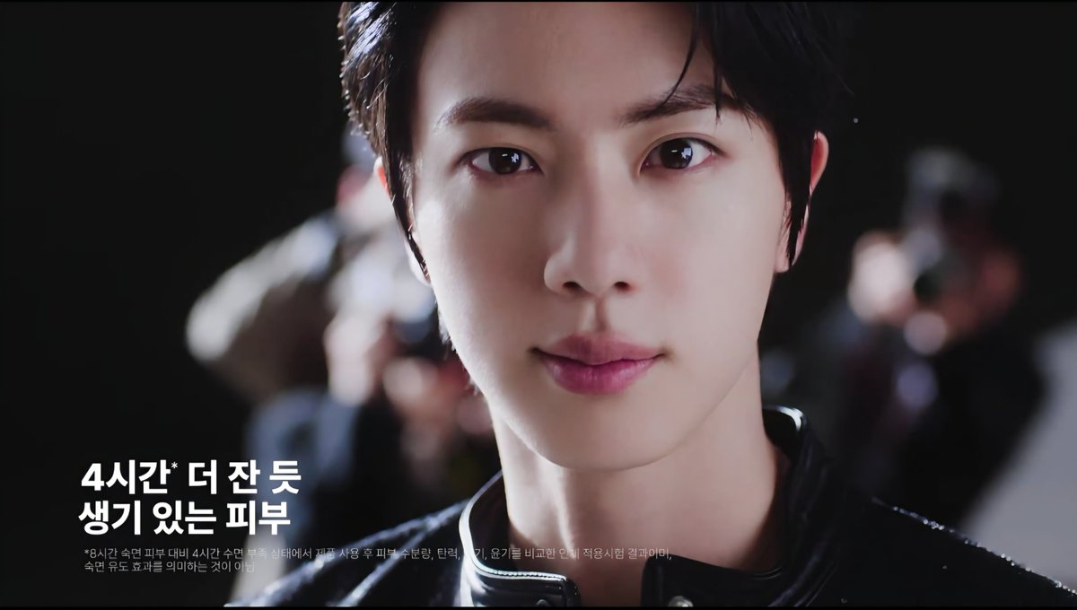 Ilovejin_mymoon's tweet photo. @Laneige_kr 슬리핑마스크하면 진처럼 되는거죠?
와~얼굴공격 넘 심한데
JIN LANEIGE GLOBAL AMBASSADOR 
#JinxLaneige #Laneige @Laneige_kr
#방탄소년단진  #진 #JIN https://t.co/hMXtzOfSsc