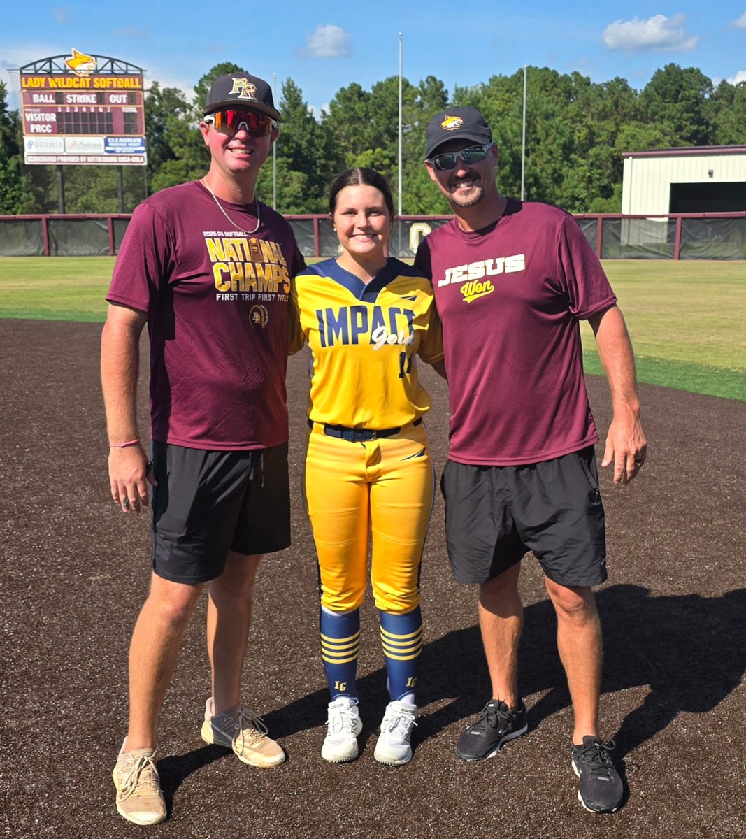 Presley_wat's tweet photo. i had the best time at the elite 50 pearl river camp!! thank you so much coach Loper for inviting and i hope to see yall again soon!! https://t.co/QkNN3HRu6U