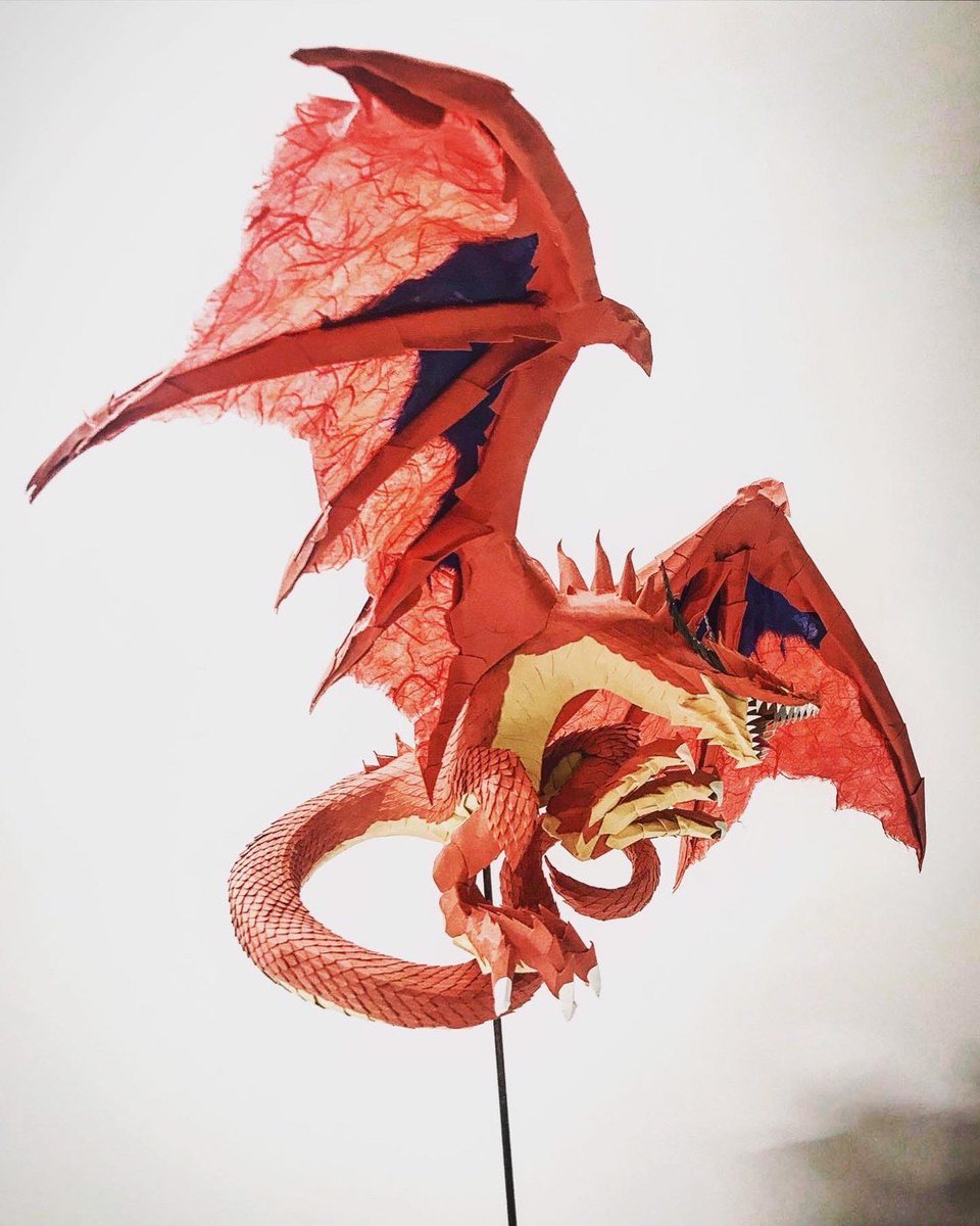 SiRYU000's tweet photo. #全クリエイターに告ぐドラゴンの作品を解放せよ

こんな素敵なタグあったら解放しちゃいますヨォ😎

紙で作ったお気に入りのレッドドラゴン👍 https://t.co/iE0MYNUN0q