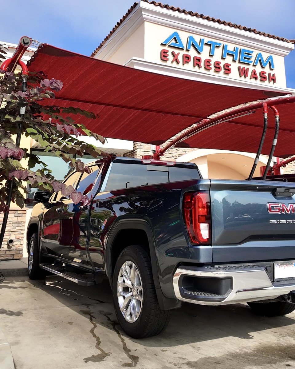 KbraKarads's tweet photo. A fresh wash before Thanksgiving? Yes, please! Visit us today and roll into the holiday looking spotless. We’re here to keep your ride shining! https://t.co/U1Va9AkrUJ