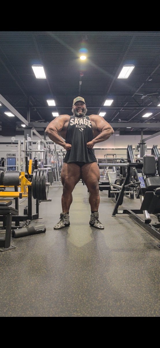 thehulkzilla's tweet photo. Good day for legs. Yessir💪🏽💪🏽💪🏽

DM ‘COACH’ | For 1 on 1 coaching or free trial program. Link in bio for programs https://t.co/bZtR2YDGjs