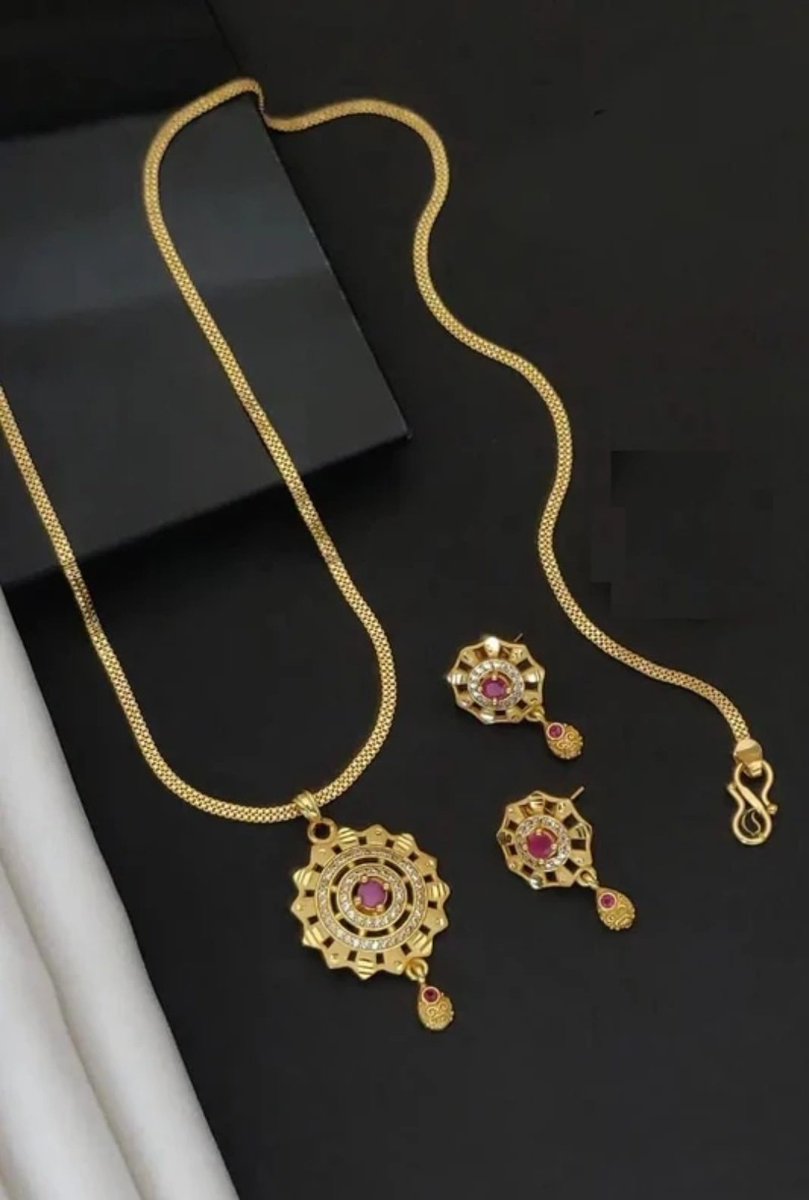qualityhubfinds's tweet photo. Brass Gold-plated Multicolor Jewel Set (Pack of 1)
Rs. 375
https://t.co/NkkEsxiXng

.
#Flipkart #FlipkartFinds #FlipkartDeals https://t.co/VJ03zyMGtm