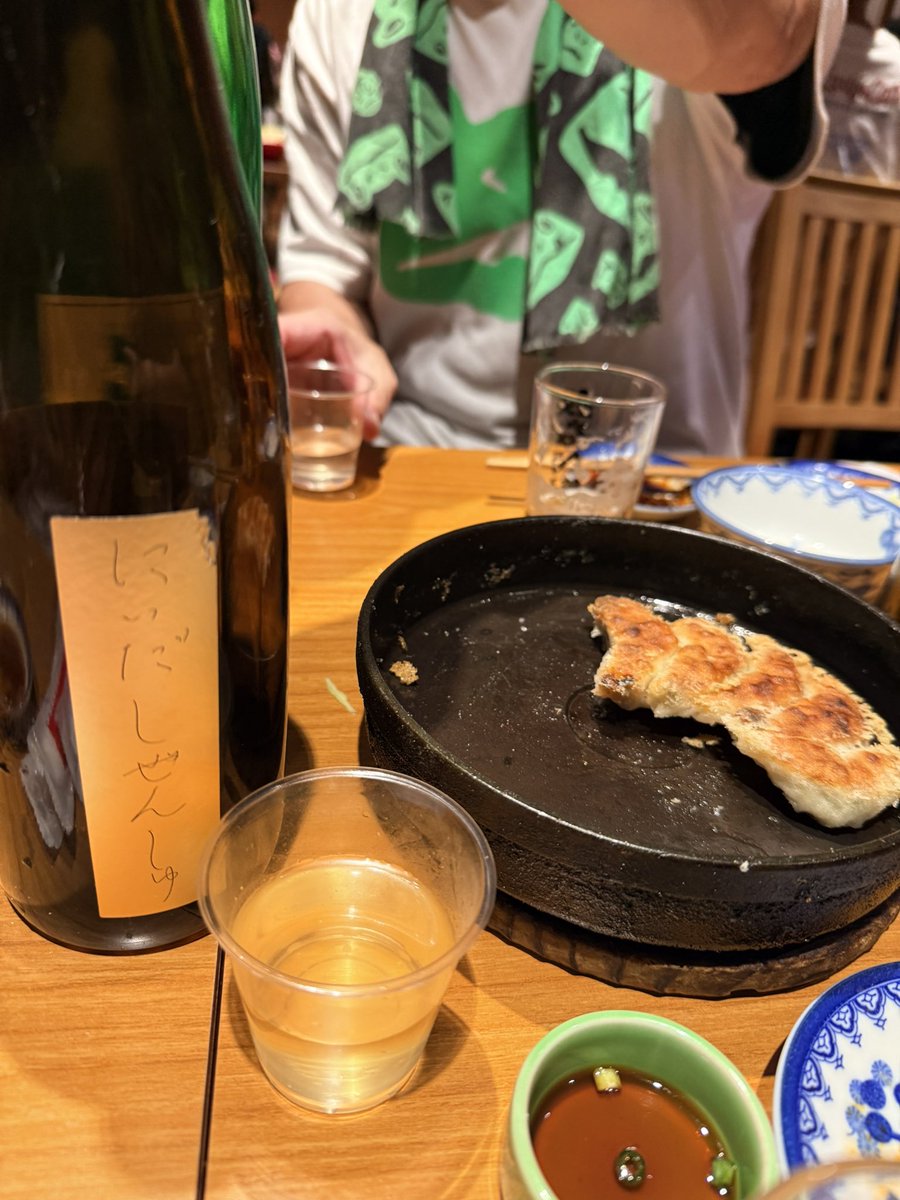 mmc0u's tweet photo. それにしてもこんな経験
誰にでもできないな！
#蔵元再始動
#にいだしぜんしゅ
#専務取締役
#乾杯しました https://t.co/RIlqZqGevy