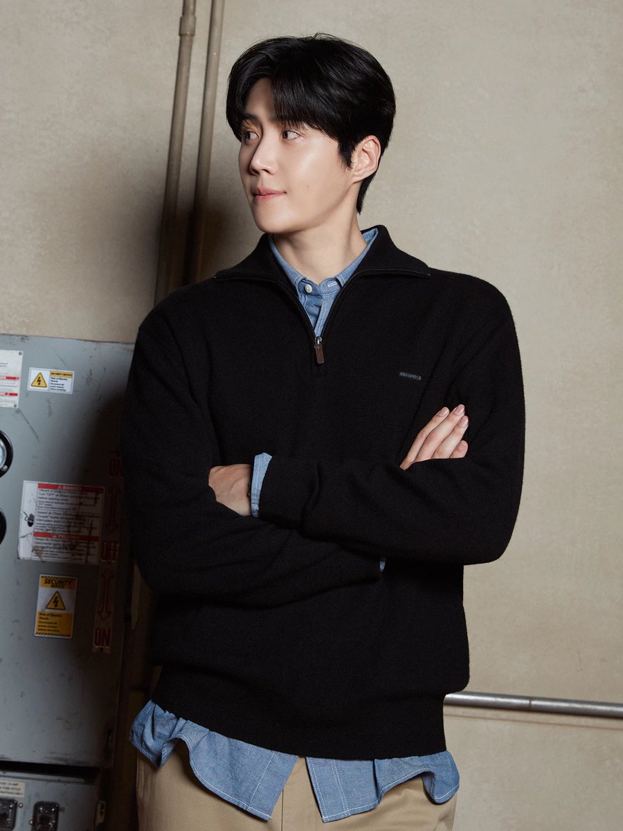 seonhoview's tweet photo. BEANPOLE MEN _ [Essential] 남녀공용 데님 셔츠 - 블루 &amp; [Essential] 베러 핏 쿼터집 니트 - 블랙
🔗 https://t.co/bs3iM1r9XT
🔗 https://t.co/SvyLGS2rLh
🔗 https://t.co/TF2JPH2iE0
https://t.co/H9fyMSWlAZ
https://t.co/TtbLIyCrEE
#김선호 #빈폴 #beanpole #ssfshop #2026년_화보 https://t.co/1RUzVF6doh