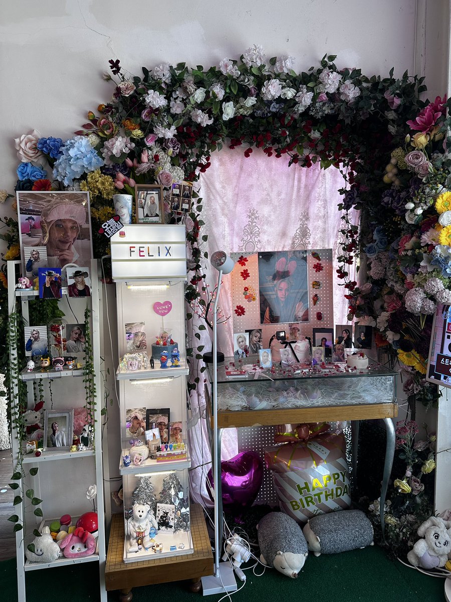 Berrytrouble6's tweet photo. ☆₊⋆행복이 찾아오다🍮💬⋆*☆⋆*☆
#HAPPY_FELIX_DAY #행복��호자용복요저 
@straykidsbirth @tone_manner077 https://t.co/ZzOU5HwLdo