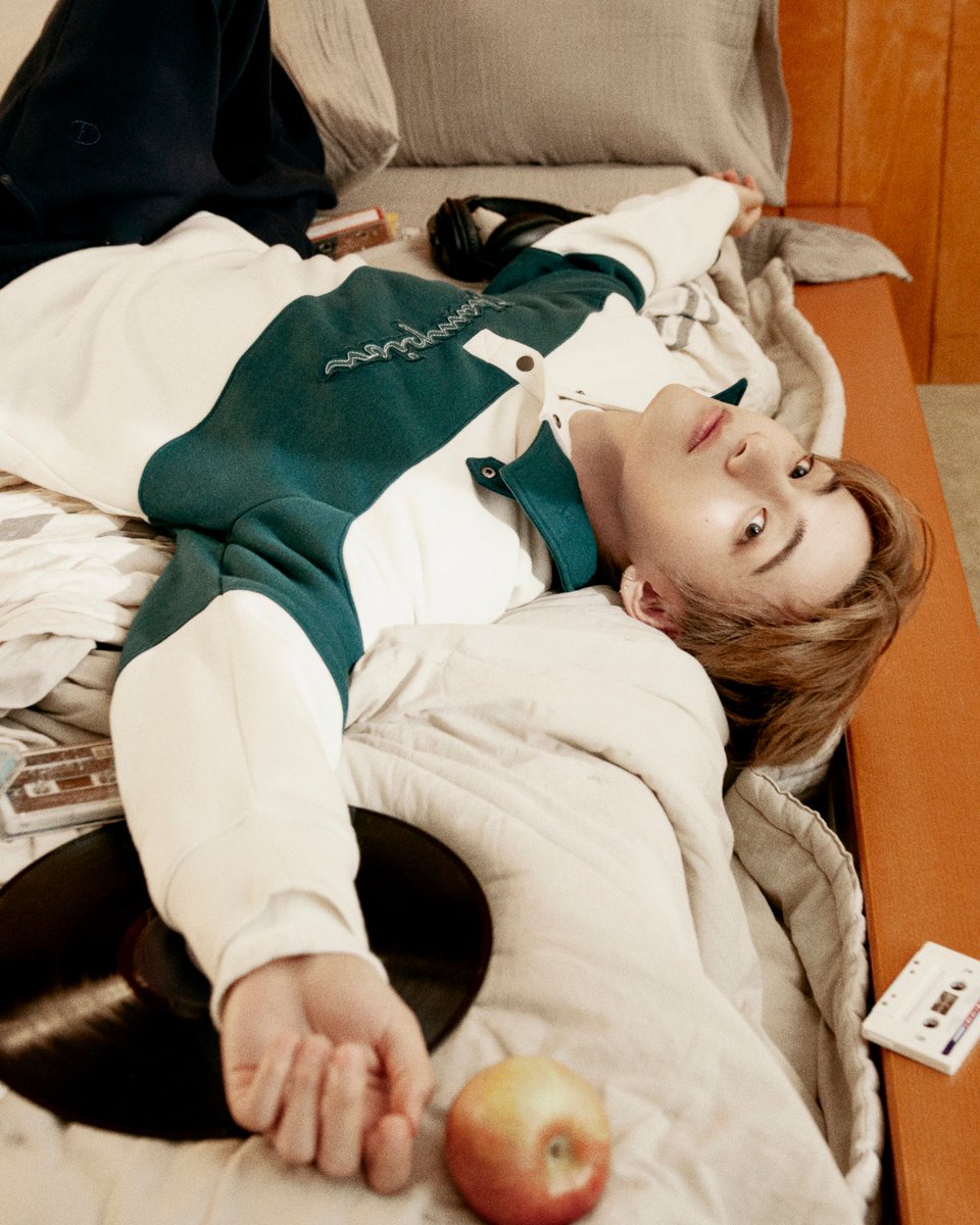 Kpop_Herald's tweet photo. .@bts_bighit's V generated $6.3 million in media impact value (MIV) within 48 hours of being named Champion's global ambassador on Aug. 10, according to No Manners Magazine. 📈

The collaboration marked the highest MIV generated in its timeframe among announcements made in 2026, citing Launchmetrics data. 

Also, Champion's overall brand performance increased 37-fold on the day of the announcement.

#BTS #V #Champion