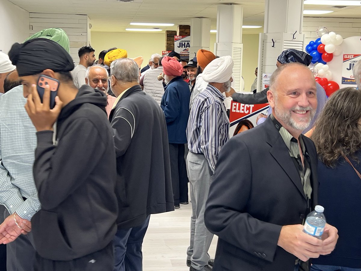 KirkpatrickWVC's tweet photo. This was a great event and we definitely had a full house! @VoteCentreBC  Thank you to our fabulous candidate and all the community members who came out to support her. https://t.co/UbmtfFzOr6