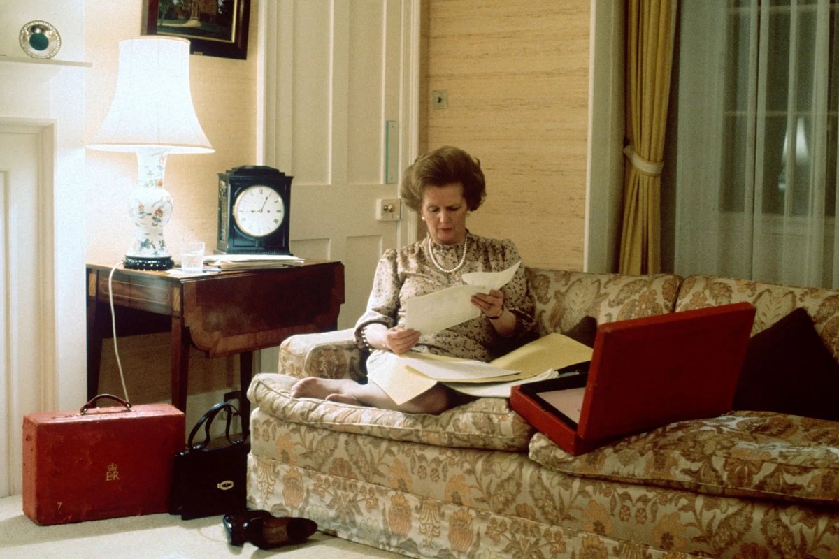 MrsMThatcher's tweet photo. The only natural part of Labour Government is the failure which inevitably accompanies its drive to Socialism. The dole queues and frustration in this Socialist paradise are a breeding ground for disaster and despair in the future. https://t.co/634jeHCybW