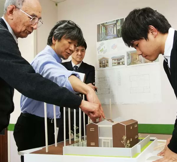 a_worker's tweet photo. 【新着求人】実務経験を活かし新たなフィールドへ!専門学校教員・講師 ※教員免許不問|群馬県前橋市|その他|学校法人フェリカ学園 https://t.co/jZuDSCiAbN #aworker #建築 #建築求人 https://t.co/4X6fDc520F