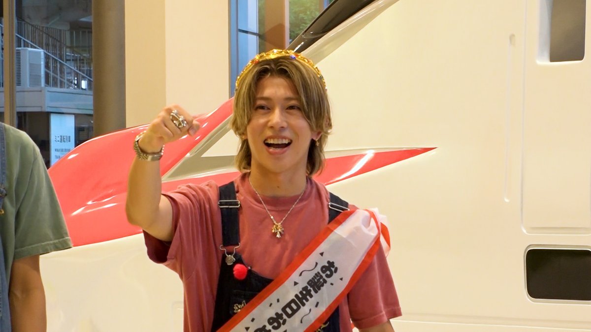 abc_mgzn's tweet photo. 末澤誠也「見どころは“息の合っていないロケ”の空気感」!? 　Aぇ! group末澤のバースデーパーティーをさいたま市が総合演出し、前代未聞の1日に！
#あっちこっちAぇ　#Aぇǃgroup  #末澤誠也バースデー
https://t.co/BZJuL7xYvr https://t.co/MXQDVZDFPU