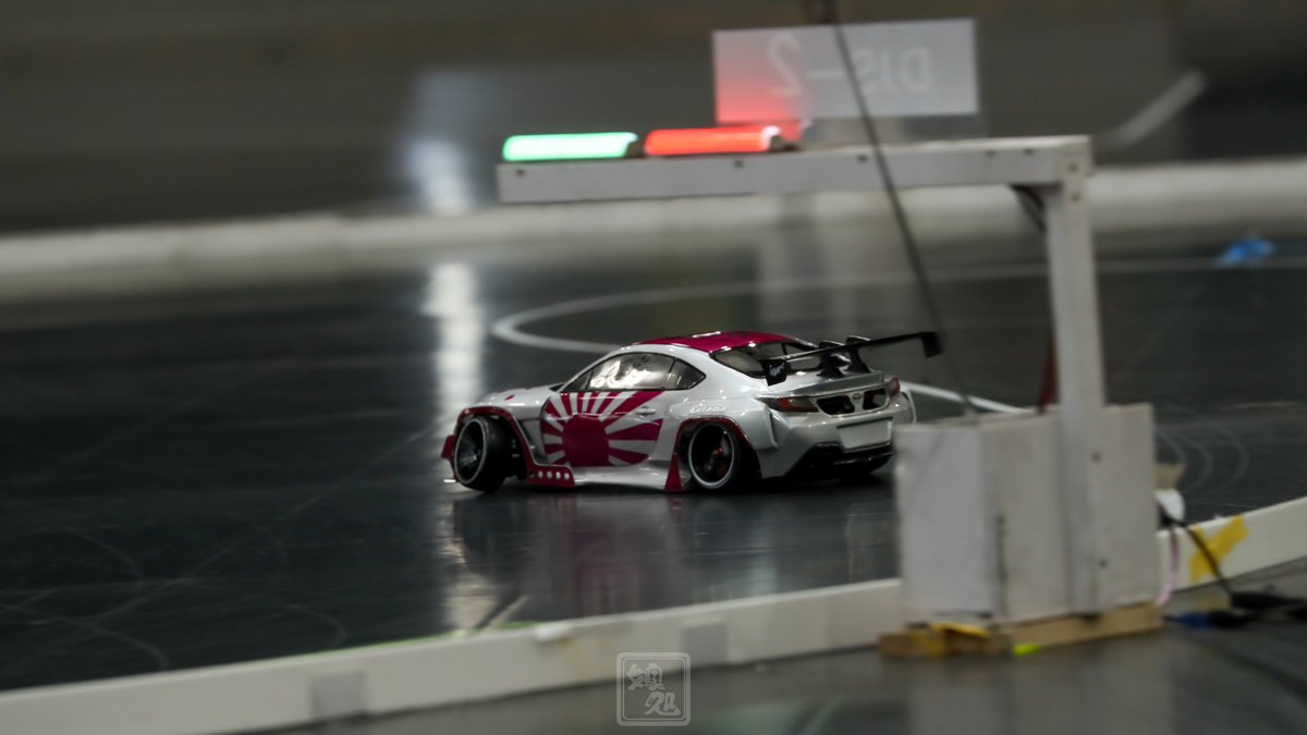 Yomeseimitsu_38's tweet photo. Drift Free Day in つくばRCパーク
勝手に撮影シリーズ②
DriftBASE ドリべーKIDS DRIVER : SAKURA
#つくばRCパーク #つくパー #yokomo #rcdrift #dritf #miyaseimitsu https://t.co/RTlfNy7I3a