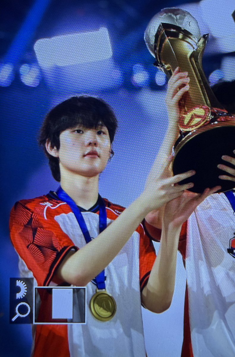 muffin_1005's tweet photo. 🇰🇷Frontline Hero Junbin🏆 https://t.co/JpnhNAwJo7