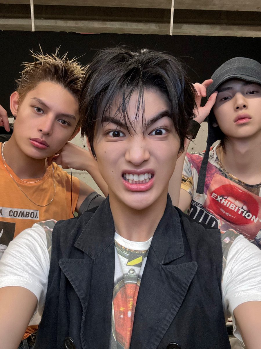 zhaoyufancokr's tweet photo. [260912] #JAMES, #JUHOON &amp; #KEONHO Instagram Update

“music bank in barcelona” https://t.co/0F1OZ6FAzX