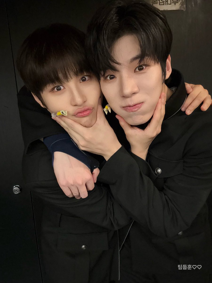PPmorethan's tweet photo. 순종병훈 좋아하는 마음
어떻게 변하나요...?

˗ˋˏ 죽을 때까지 약속 아닌가요 ˎˊ˗