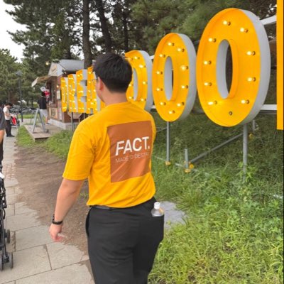 shinta_ro_075's tweet photo. #新しいプロフィール画像 https://t.co/uvBJsmhgZZ