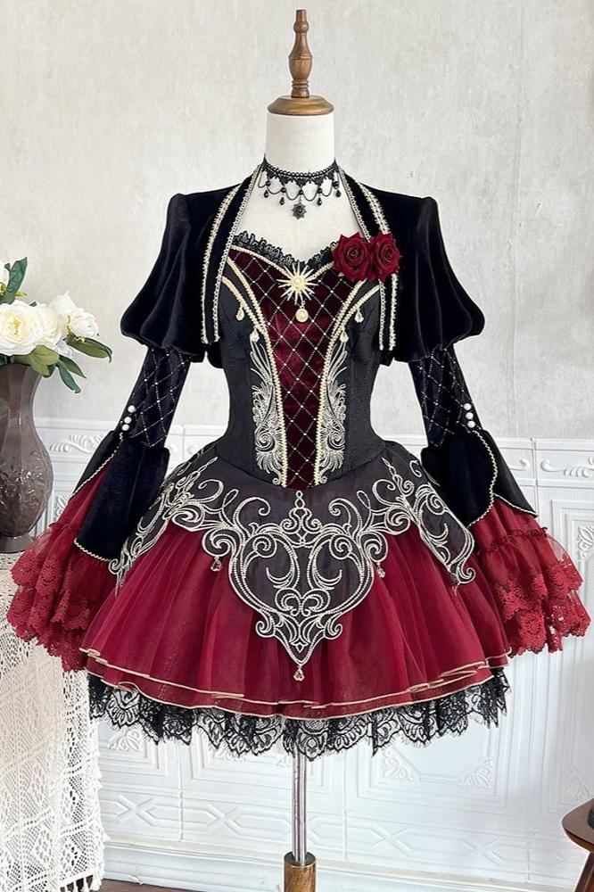 Belchic7's tweet photo. 🥀🖤深紅の薔薇を纏うゴシックプリンセスドレス🖤🥀 https://t.co/yWQbFjQZMR
