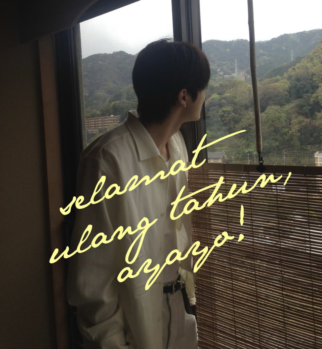 theveinism's tweet photo. untuk yang terkasih 
dari yang tersayang,

selamat bertambah usia, io ♡ https://t.co/qvvmAiId0V