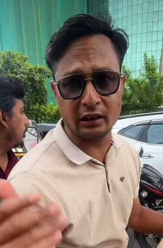 NalinisKitchen's tweet photo. What the hell is wrong with people?

This guy on the left throws garbage on the road. A biker picks it up and tells him, “Brother, don’t throw it here. It makes the place dirty.”

And instead of saying sorry, this guy starts shouting at him and says, “Then pick up all the garbage around here too.”

This attitude is the real problem.

Instead of saying, “Yes, my mistake,” you get angry at the person who tells you not to do this.

And then we complain that our cities are dirty.

Government can put dustbins everywhere. They can run 100 awareness campaigns. But if people have zero civic sense, what the hell is going to change?

Start with yourself.