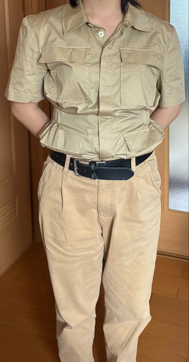 KitakubuK's tweet photo. 夏休み中に親に撮ってもらった。
マッカーサーって言われた。 https://t.co/r7RHpmSlfZ