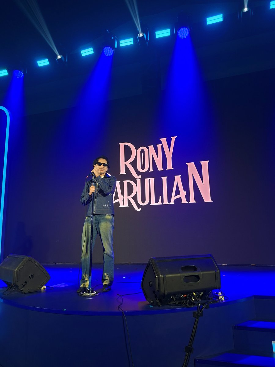 princess_uls's tweet photo. Ron? Kangen. Hehehe https://t.co/PrAgQeImKo